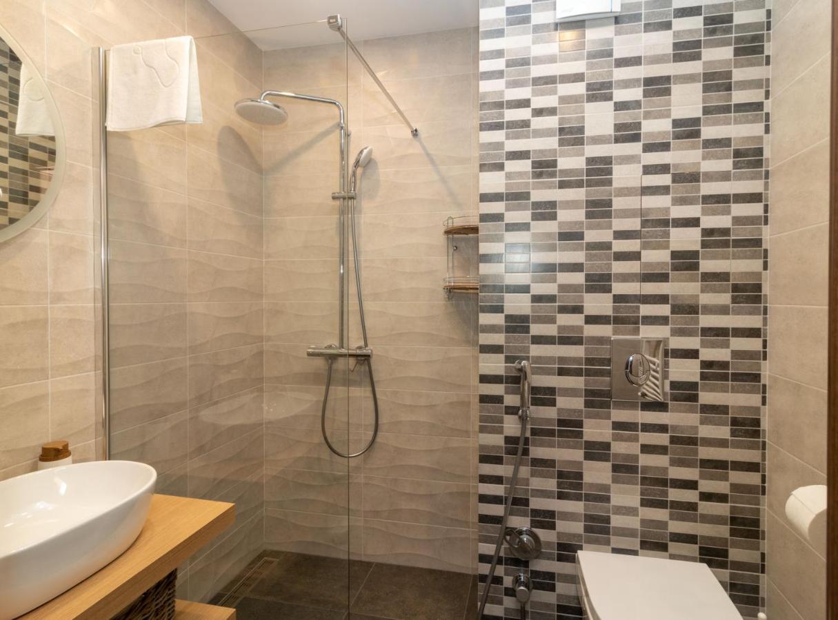 Central Sofia Condo Экстерьер фото